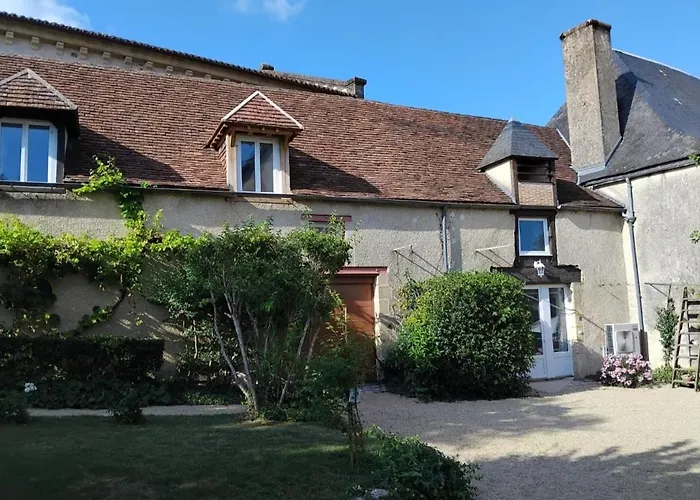 La Demeure Du Choeur - Jardin D'hiver Bed & Breakfast 3*